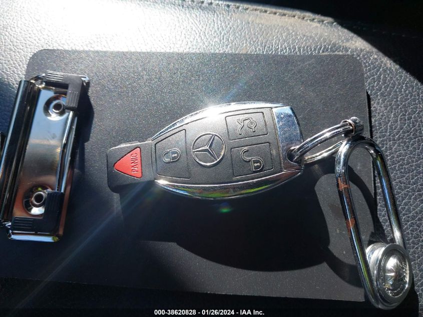 2014 MERCEDES-BENZ S 550 WDDUG8CB8EA033666