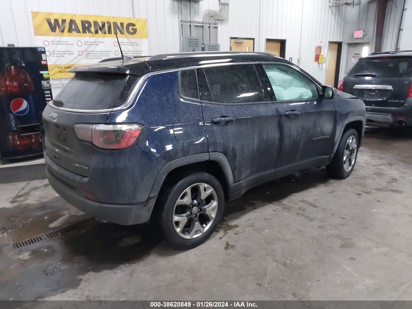 3C4NJDCB1JT163199 2018 Jeep Compass Limited 4X4