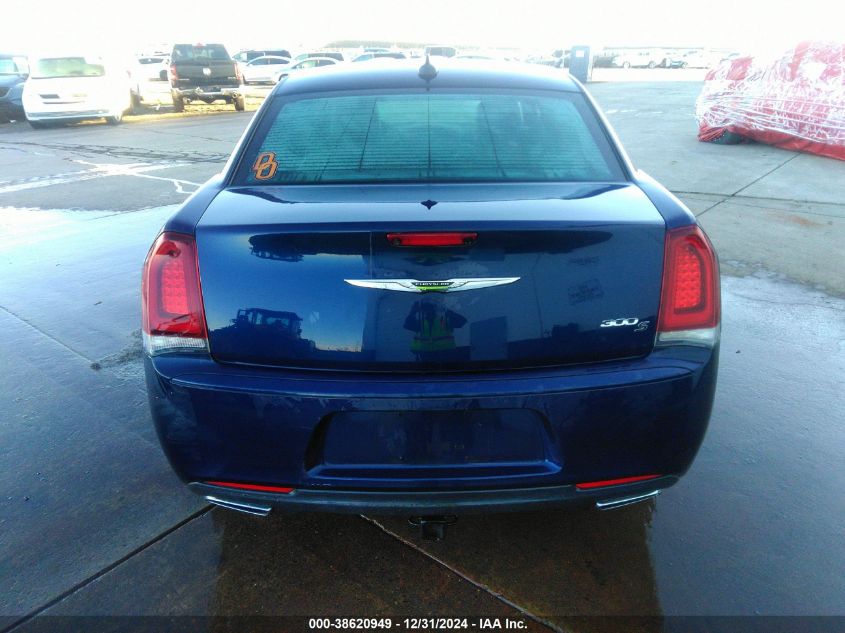 VIN 2C3CCABG4GH295179 2016 Chrysler 300, 300S no.16