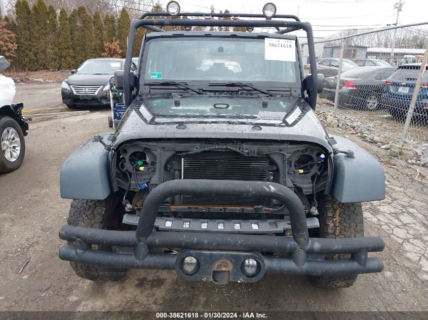 1C4AJWAG6DL556964 2013 Jeep Wrangler Sport