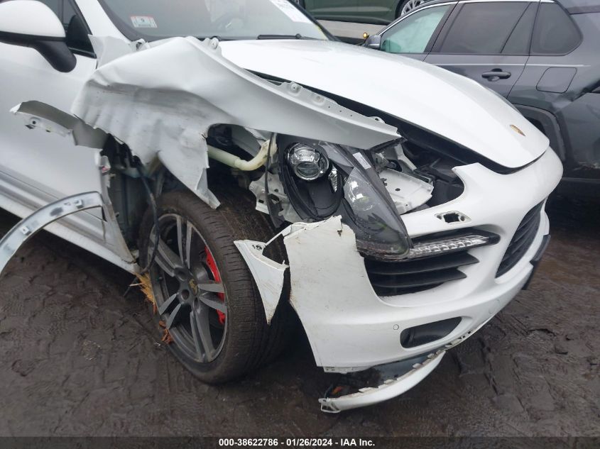 2013 Porsche Cayenne Turbo VIN: WP1AC2A20DLA90101 Lot: 38622786