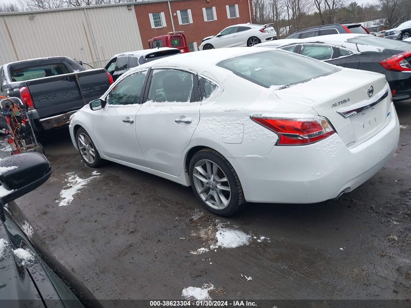 2014 NISSAN ALTIMA auction photo 3