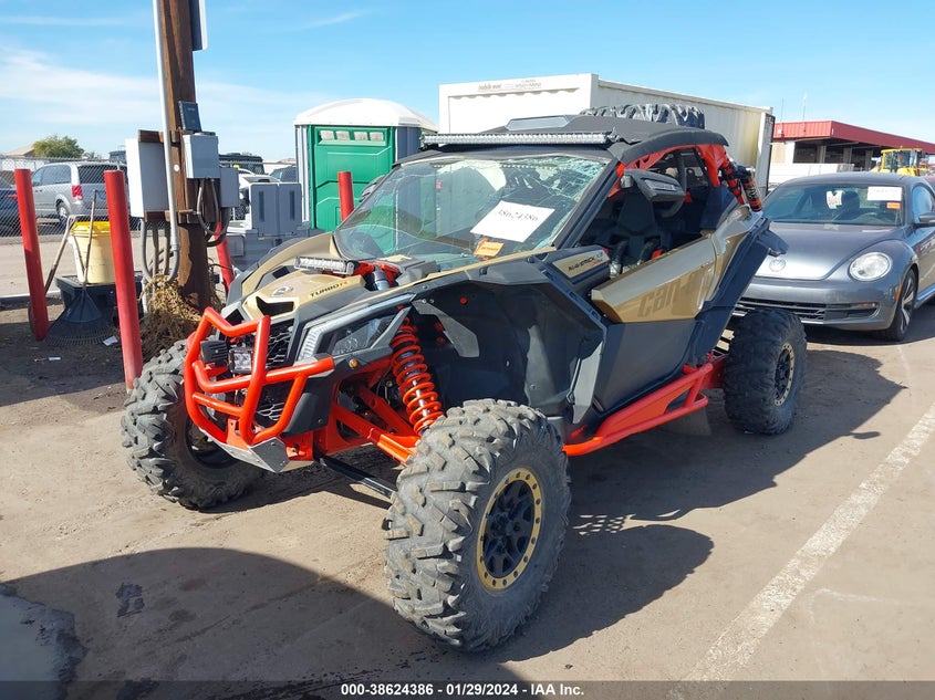 VIN 3JBVXAW24HK001966 2017 CAN-AM MAVERICK X3 X RS TURBO R
