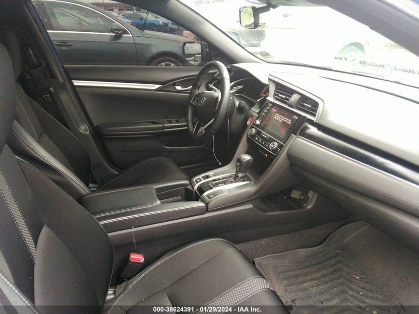 VIN 2HGFC2F84LH588478 2020 HONDA CIVIC SPORT