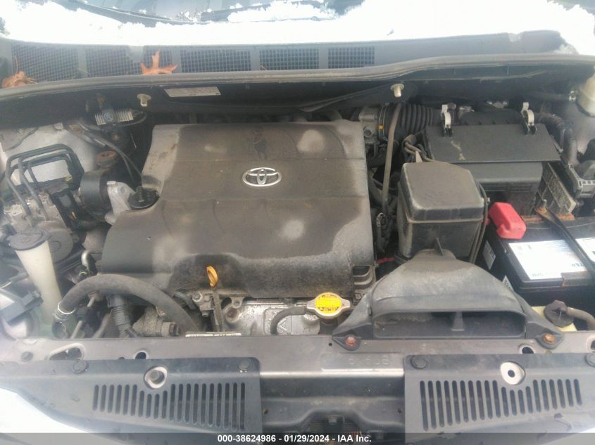 5TDYK3DC6FS623843 2015 TOYOTA SIENNA, photo no. 10