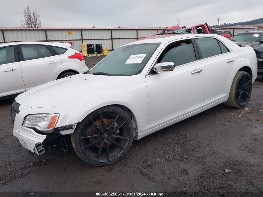 2012 Chrysler 300C VIN: 2C3CCAETXCH136573 Lot: 38625661