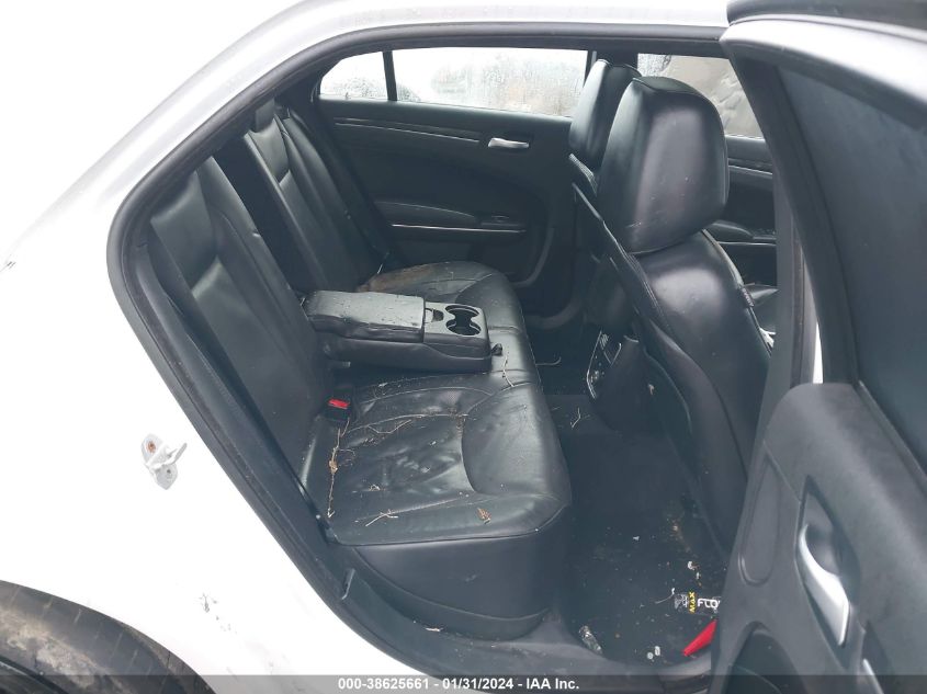 2012 Chrysler 300C VIN: 2C3CCAETXCH136573 Lot: 38625661