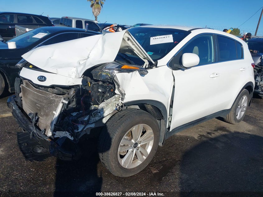 VIN KNDPM3AC8H7165746 2017 KIA SPORTAGE LX