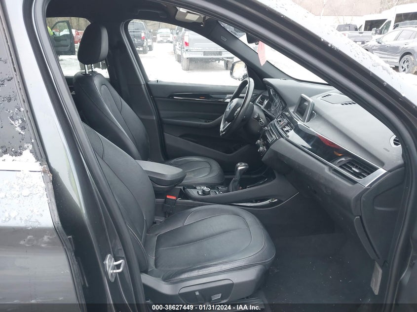 2016 BMW X1 xDrive28I VIN: WBXHT3C35G5E47833 Lot: 38627449