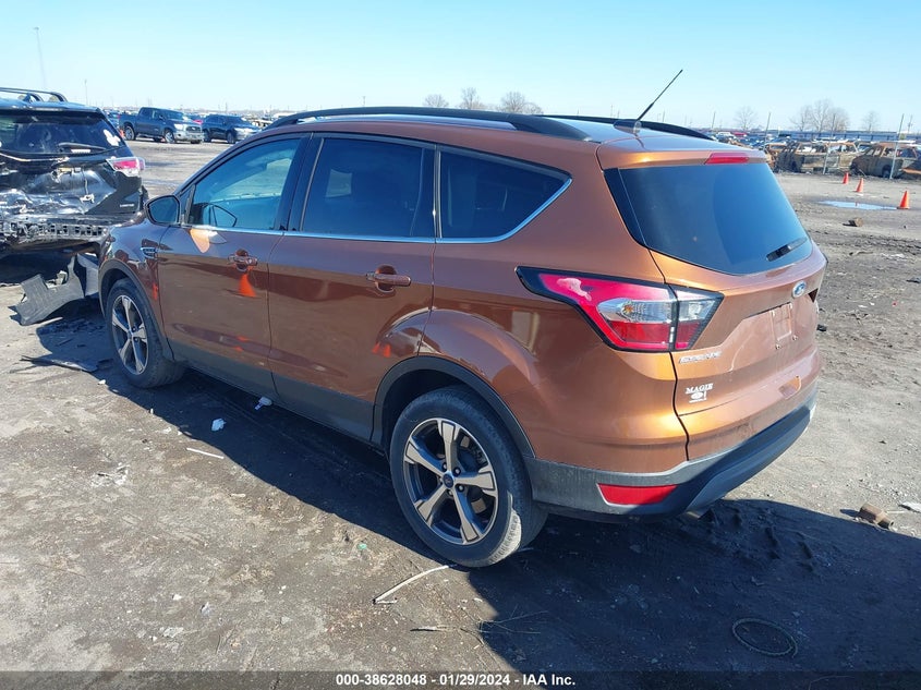 VIN 1FMCU0GD9HUE30183 2017 FORD ESCAPE SE
