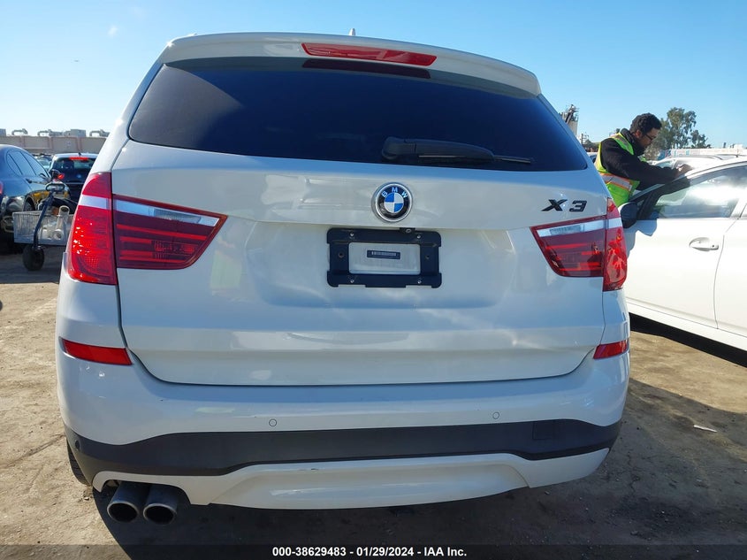 VIN 5UXWZ7C5XH0V85339 2017 BMW X3 SDRIVE28I