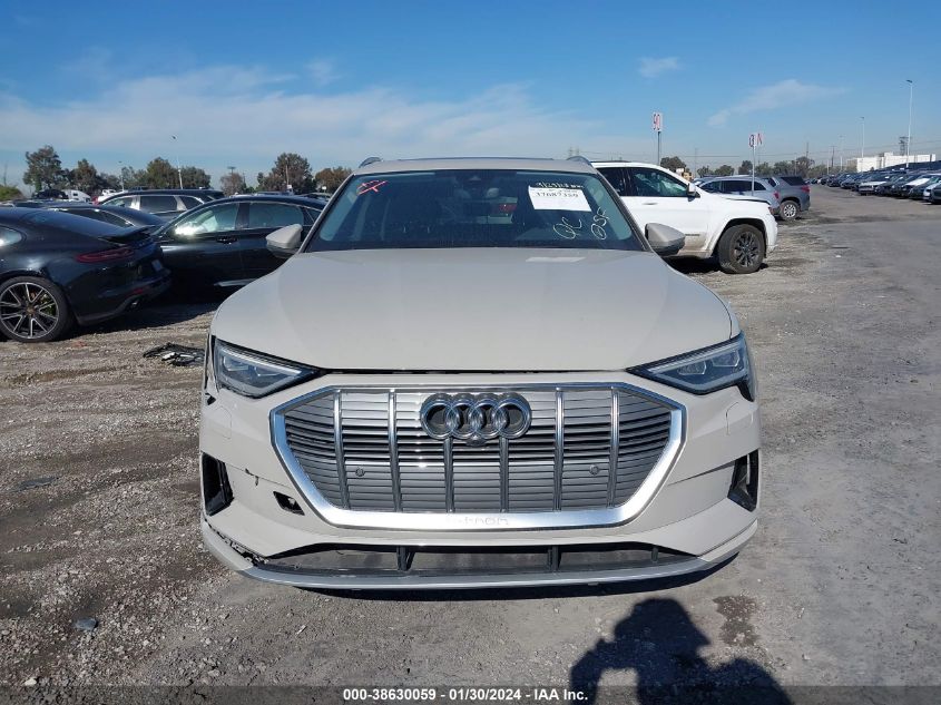 2022 Audi e-tron - WA1LAAGE5NB025922
