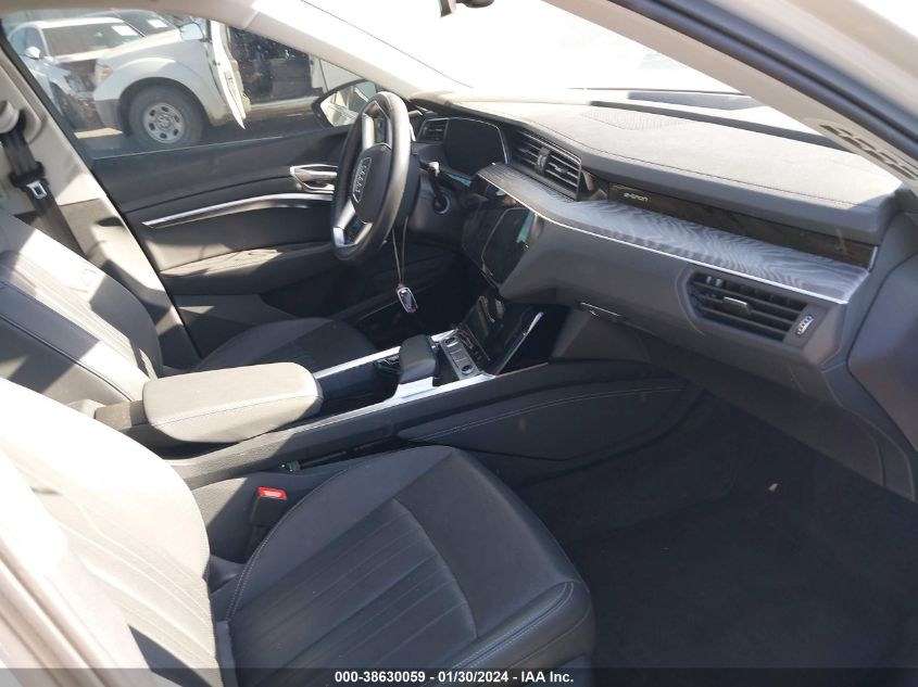 2022 Audi E-Tron Premium Plus Quattro VIN: WA1LAAGE5NB025922 Lot: 38630059