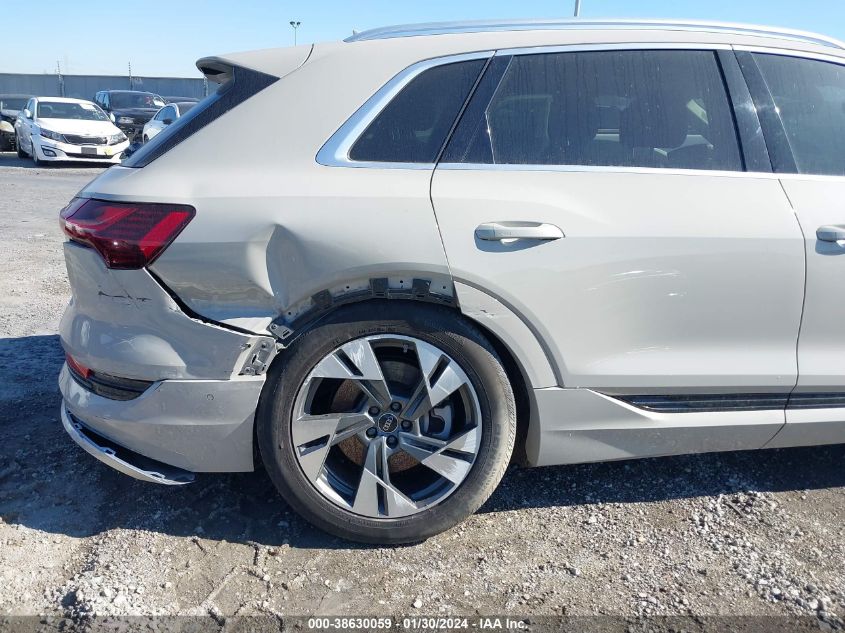2022 Audi e-tron - WA1LAAGE5NB025922