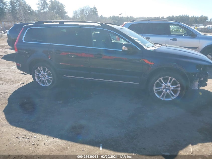 2016 VOLVO XC70 T5 PLATINUM - YV4612NM0G1265128