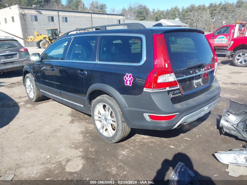 2016 VOLVO XC70 T5 PLATINUM - YV4612NM0G1265128