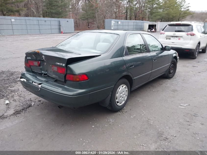 1999 Toyota Camry Le VIN: 4T1BG22K6XU611776 Lot: 38631420