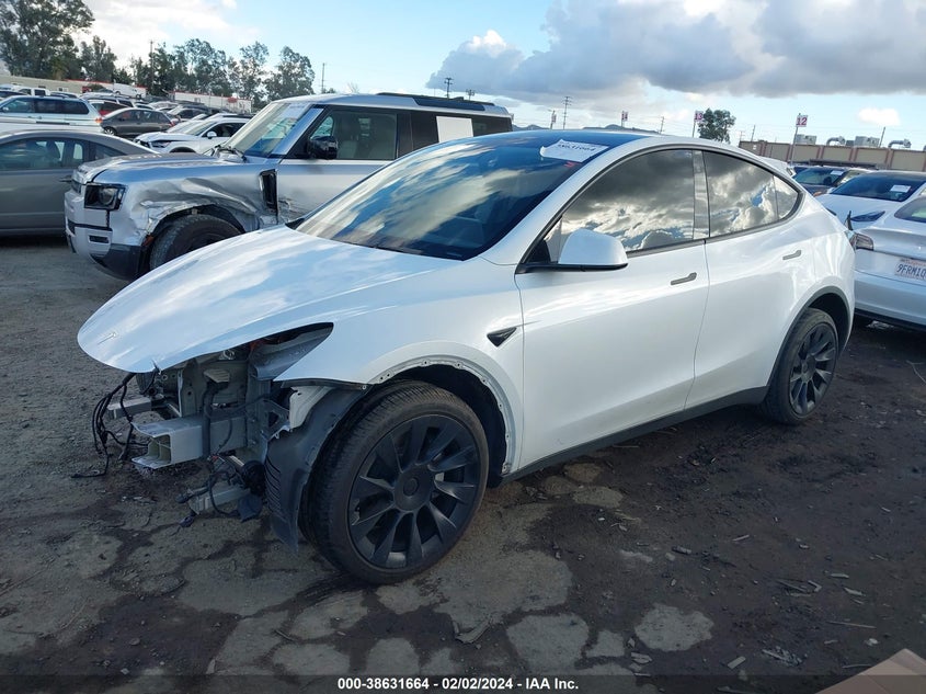 VIN 7SAYGDEE1PA027892 2023 TESLA MODEL Y AWD/LONG RANGE DUAL MOTOR ALL-WHEEL DRIVE