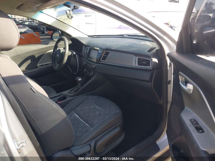 VIN KNDCB3LCXK5300326 2019 KIA NIRO LX