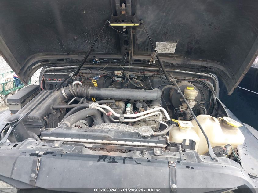 2005 Jeep Wrangler Sport VIN: 1J4FA49S95P354661 Lot: 38632680