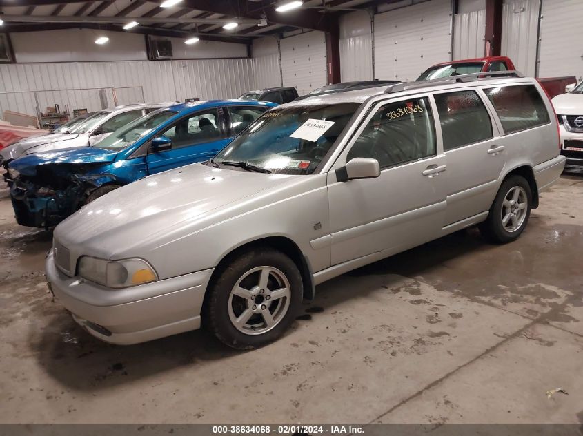 1999 Volvo V70 VIN: YV1LV56D7X2580006 Lot: 38634068