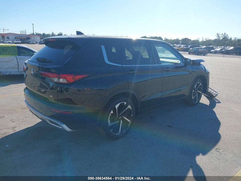 2024 Mitsubishi Outlander Se 2.5 2Wd/Se Black Edition S-Awc VIN: JA4J3VA85RZ003430 Lot: 38634564