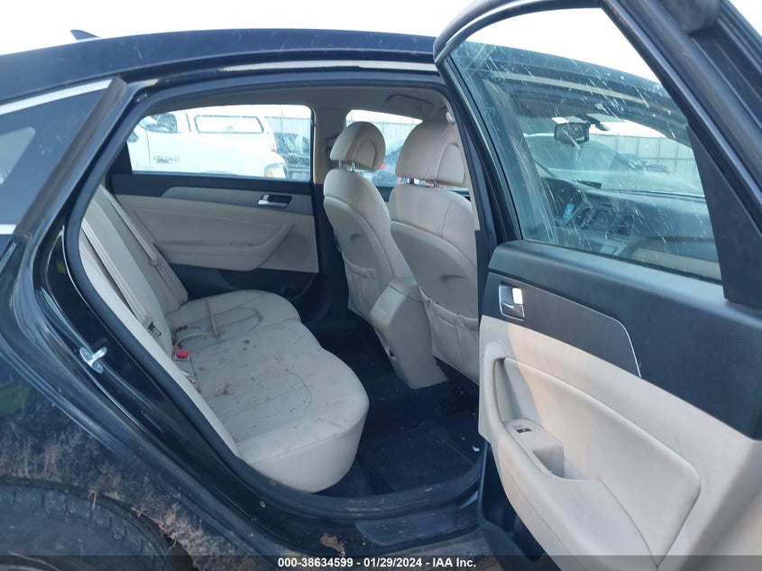 2015 HYUNDAI SONATA VIN: 5NPE24AF5FH217338