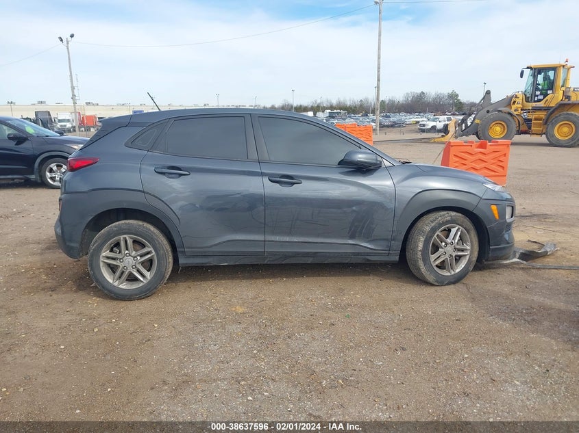 VIN KM8K1CAA6MU735333 2021 HYUNDAI KONA SE