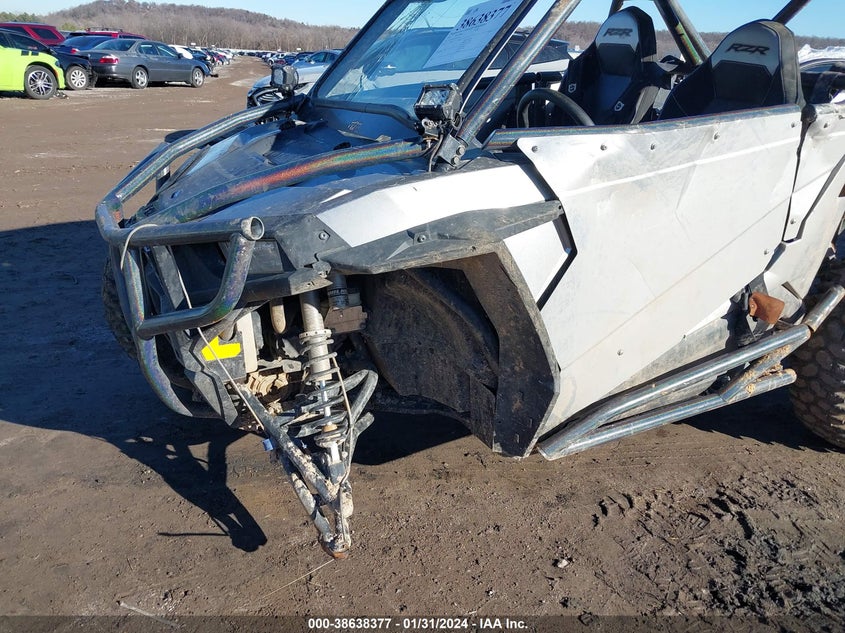 3NSASE99XLH950551 2020 POLARIS RZR photo no. 2