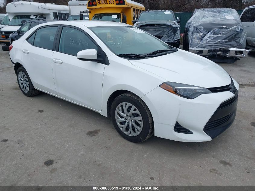 2T1BURHE0JC042578 2018 Toyota Corolla Le