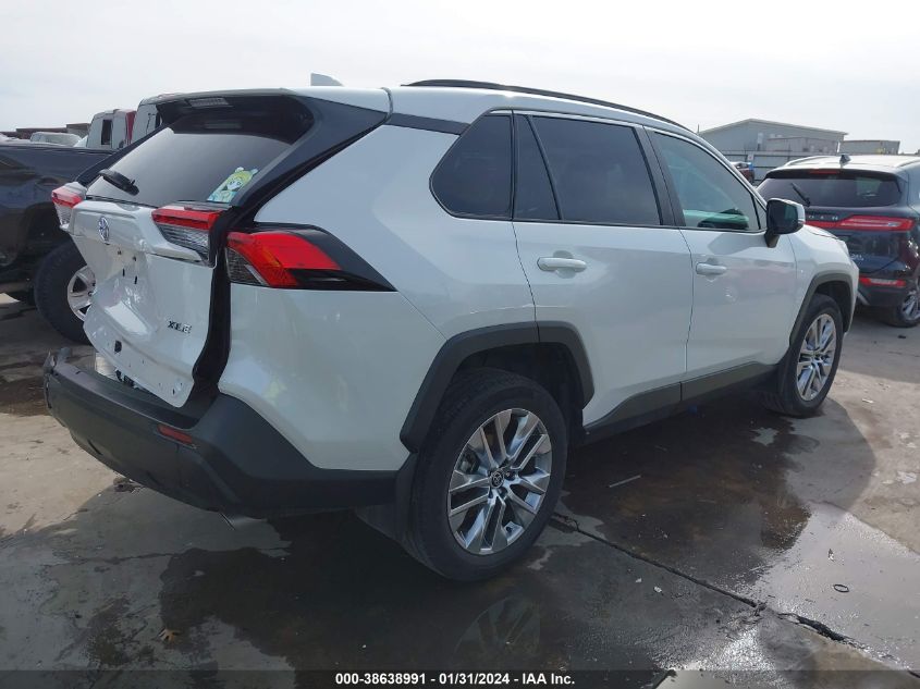 VIN 2T3C1RFV5NW186171 2022 TOYOTA RAV4 no.4