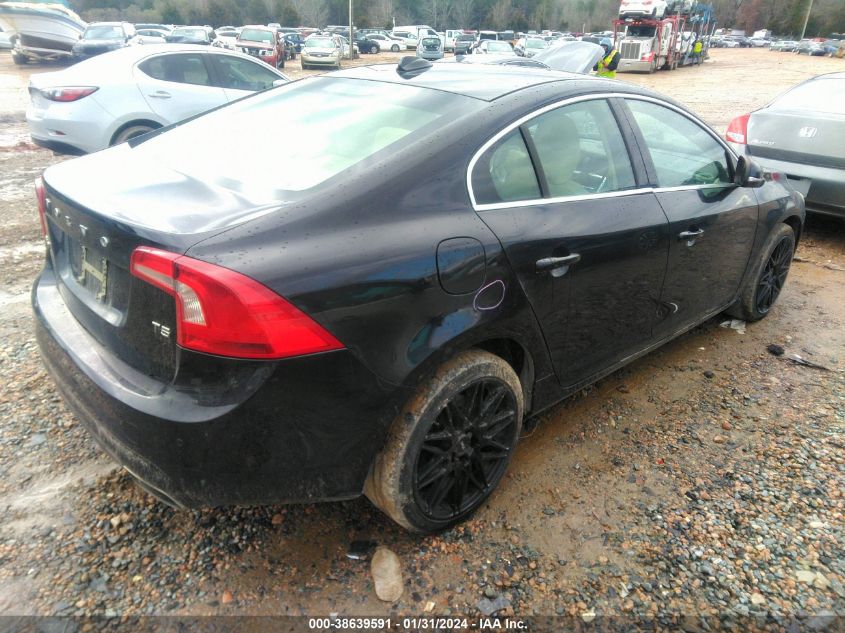 YV140MFMXF1352437 2015 Volvo S60 T5 Platinum