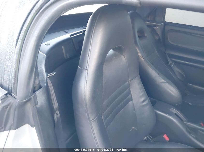 2004 Toyota Mr2 Spyder VIN: JTDFR320140069512 Lot: 38639918