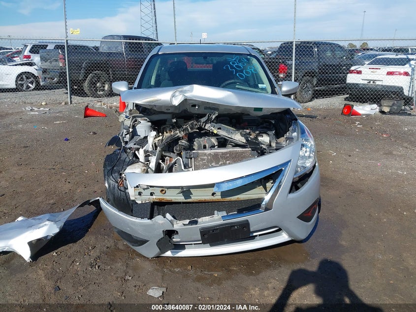 2016 Nissan Versa 1.6 S/1.6 S+/1.6 Sl/1.6 Sv VIN: 3N1CN7AP1GL830697 Lot: 38640087