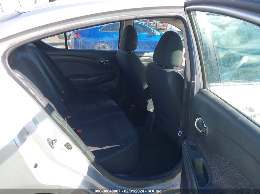 2016 Nissan Versa 1.6 S/1.6 S+/1.6 Sl/1.6 Sv VIN: 3N1CN7AP1GL830697 Lot: 38640087