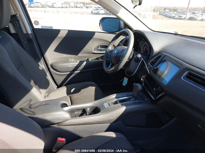 VIN 3CZRU6H54MM740209 2021 HONDA HR-V AWD EX