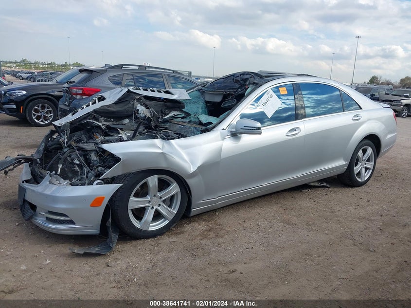 2011 Mercedes-Benz S 550 4Matic VIN: WDDNG8GB6BA406990 Lot: 38641741