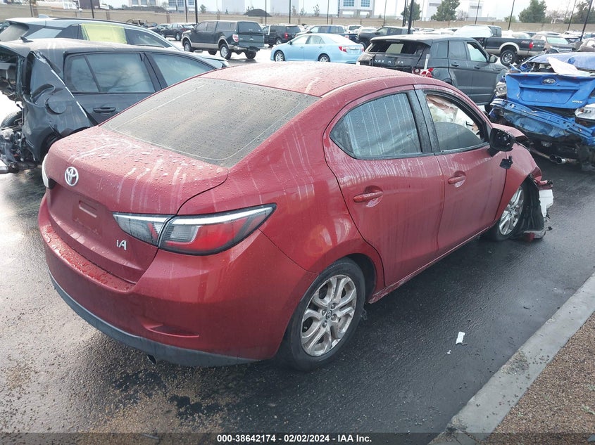 VIN 3MYDLBYV5JY309105 2018 TOYOTA YARIS IA