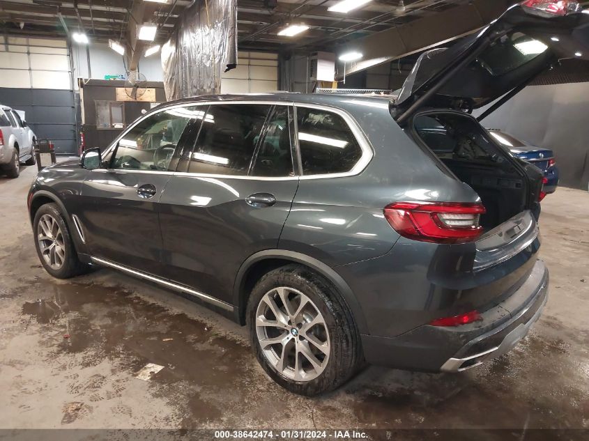 5UXCR6C50KLK83934 2019 BMW X5, photo no. 3