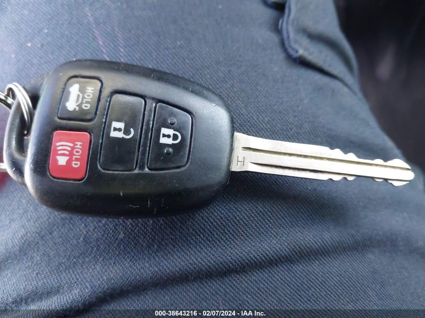 2014 TOYOTA COROLLA S PLUS - 2T1BURHE3EC095359