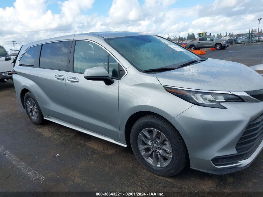 5TDKSKFC0NS070604 2022 TOYOTA SIENNA, photo no. 13