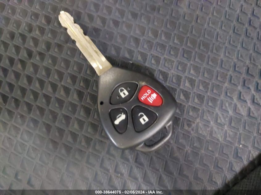 4T1BF3EK9BU737868 2011 Toyota Camry Se