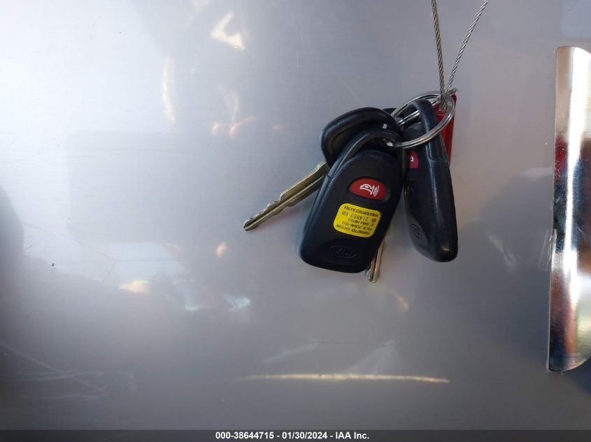 2009 Kia Rondo Lx VIN: KNAFG528097282776 Lot: 38644715