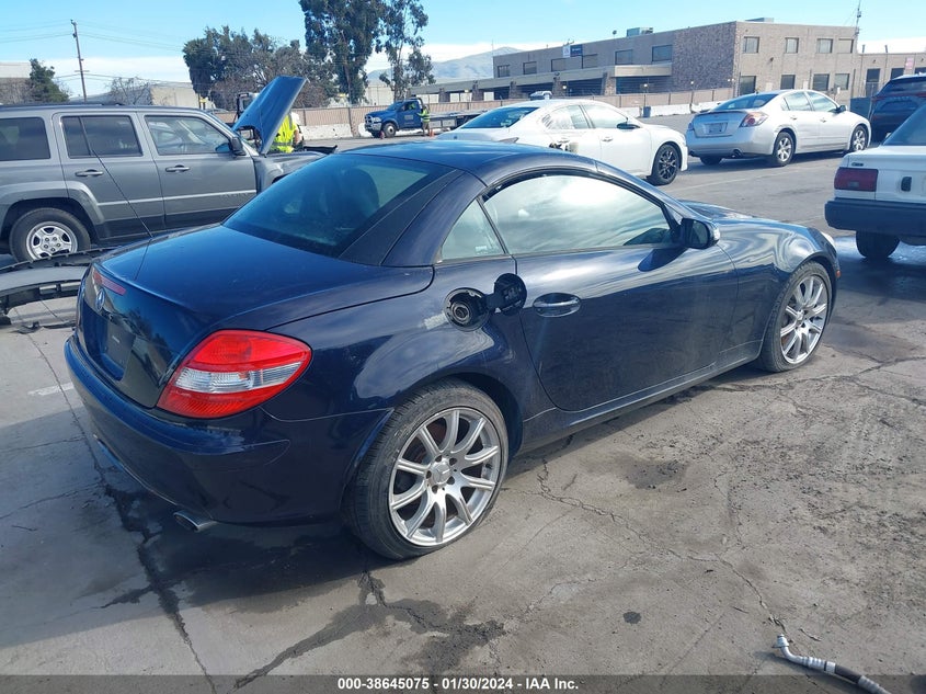 2005 Mercedes-Benz Slk 350 VIN: WDBWK56F25F052441 Lot: 38645075