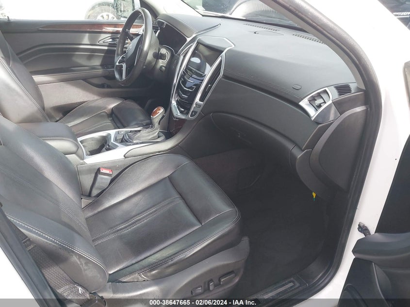 2014 CADILLAC SRX LUXURY COLLECTION - 3GYFNBE32ES541510