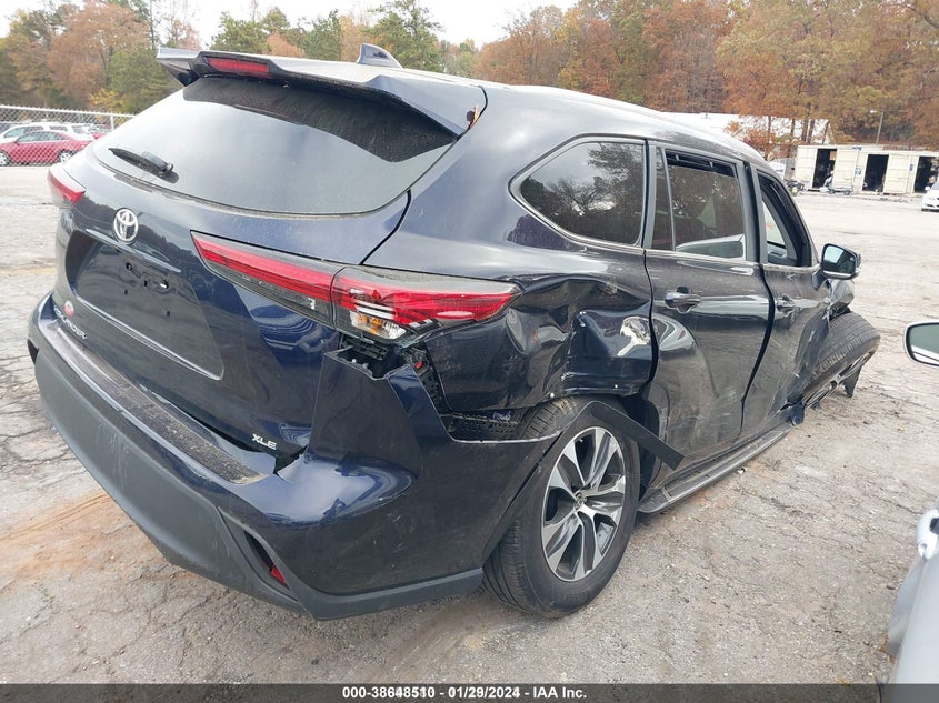 2023 TOYOTA HIGHLANDER auction photo 4