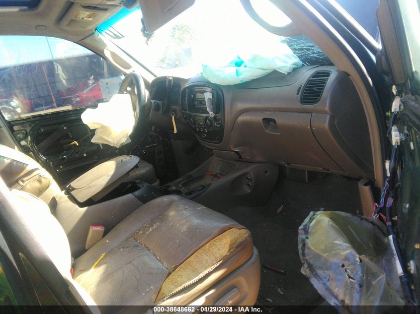 2006 Toyota Sequoia Sr5 V8 VIN: 5TDZT34AX6S267087 Lot: 38648662