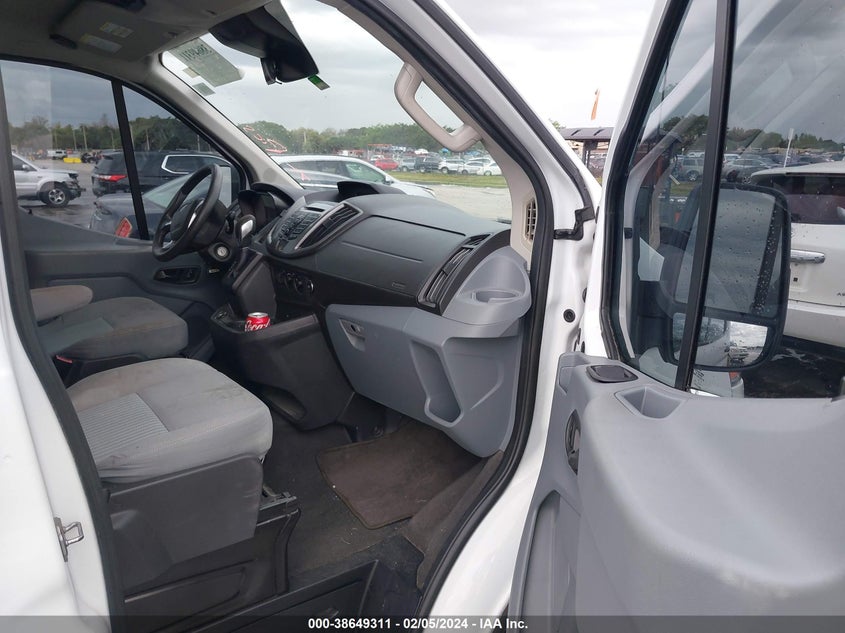 VIN 1FBZX2ZM8JKA56119 2018 FORD TRANSIT-350 XLT
