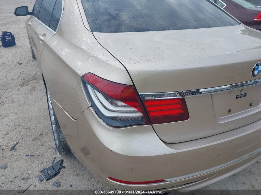 2013 BMW 750LI - WBAYE8C52DDE22182