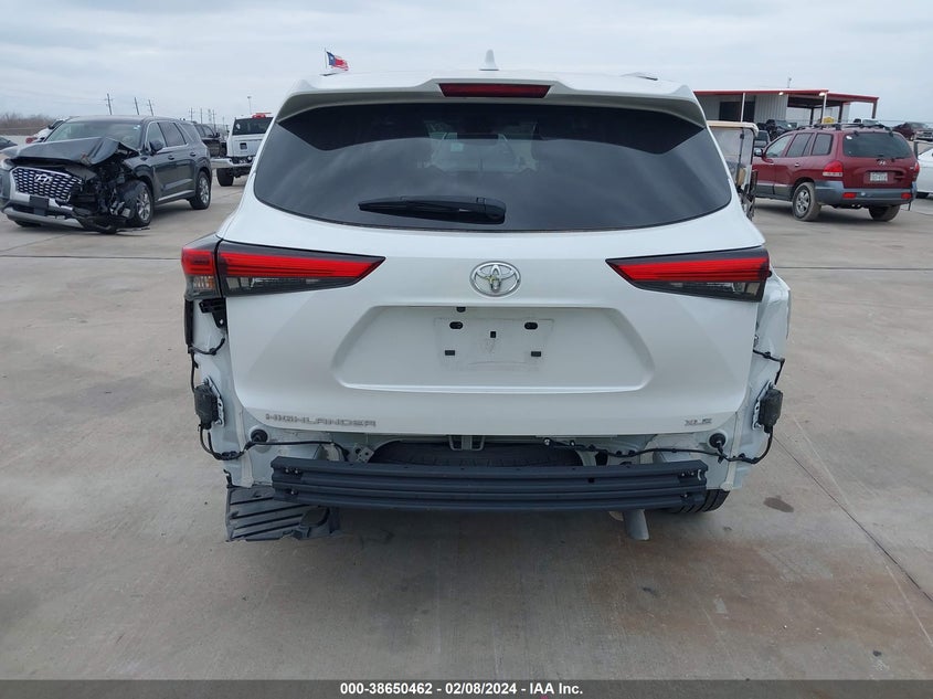 2022 TOYOTA HIGHLANDER VIN: 5TDGZRAH2NS545019